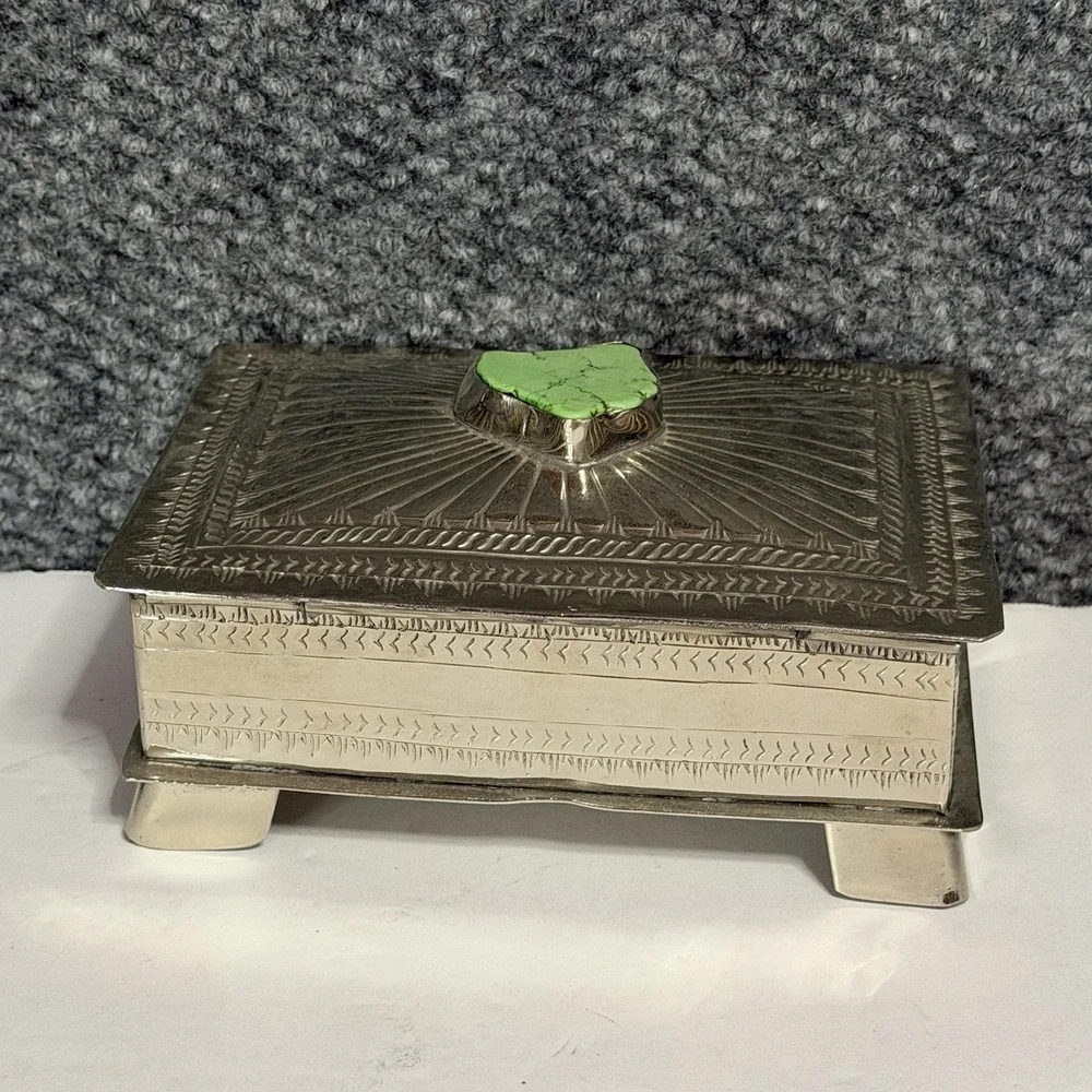 VINTAGE ALPACA SILVER  WITH INTRICATE DESIGN HINGED LID W/TURQUOISE ACCENT